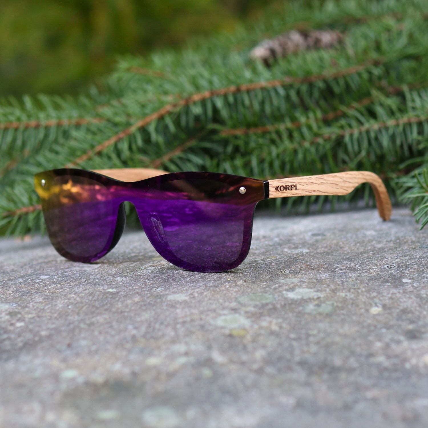 violetit aurinkolasit